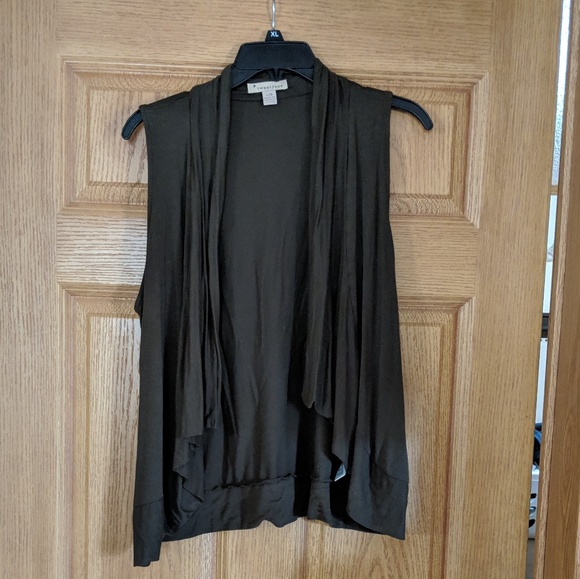 Army Green Sleeveless Cardigan - Picture 1 of 4